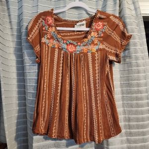 Savanna Jane Embroided Shirt with Flowers